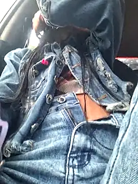 Alannys19 online show from 03/28/26, 05:45