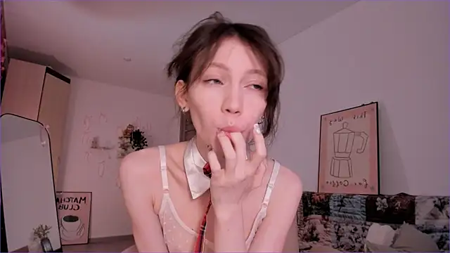 MiaPimmy online show from 04/19/26, 04:12