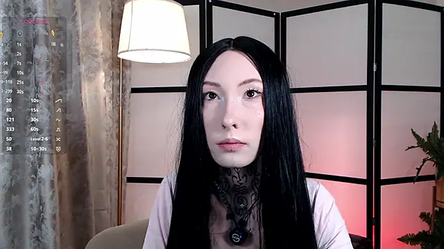 Snapshot of roxy_morrison_x chatting on 05/25/26, 03:34 roxy morrison x online show from 05/25/26, 03:34