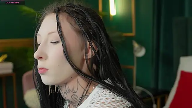 roxy morrison x online show from 07/01/26, 04:03
