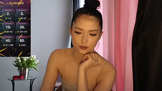 Snapshot of Whitney11_1131 chatting on 03/09/26, 07:56 Whitney11 1131 online show from 03/09/26, 07:56