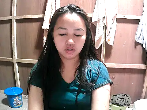 Cloudette 17 online show from 02/25/26, 09:19