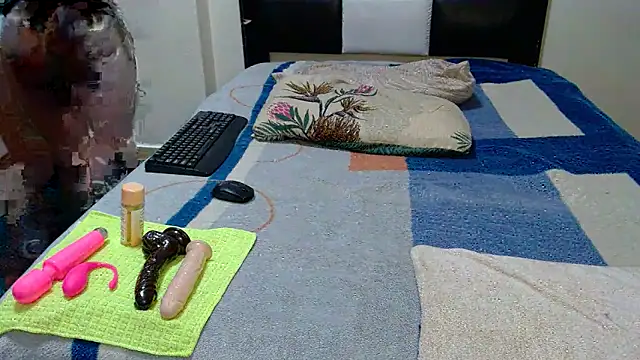 VeronaDimexx online show from 03/15/26, 07:31