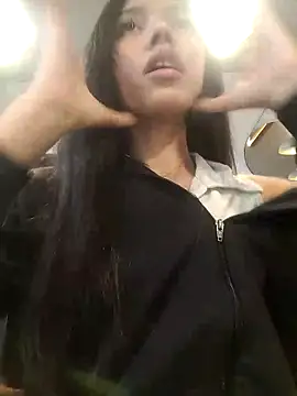 jadelaurent online show from 02/28/26, 08:32