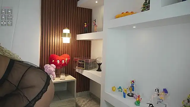 ZoeFantasyx online show from 02/13/26, 07:32