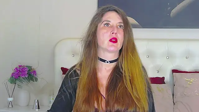 AzeliaHart online show from 02/16/26, 12:07