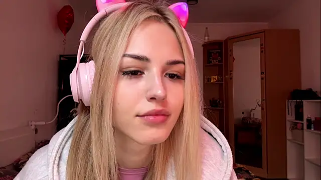 Evva mayy online show from 03/02/26, 07:15