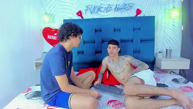 Adventurous Boys online show from 02/14/26, 06:26