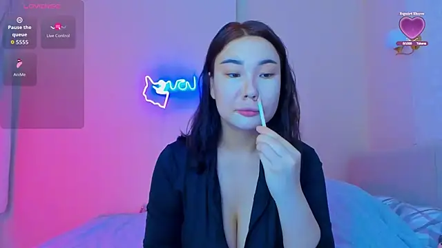 sexaxion lee online show from 04/13/26, 03:23