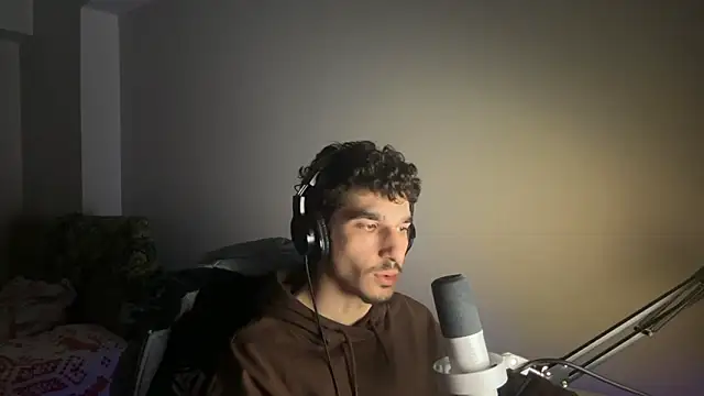 enesbabakral online show from 02/25/26, 11:03