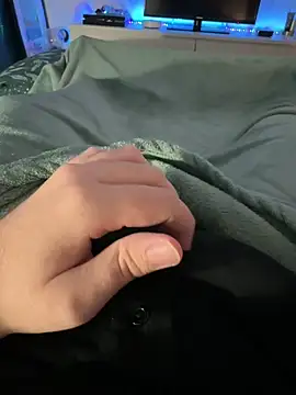 Thomascrtz online show from 04/07/26, 08:20