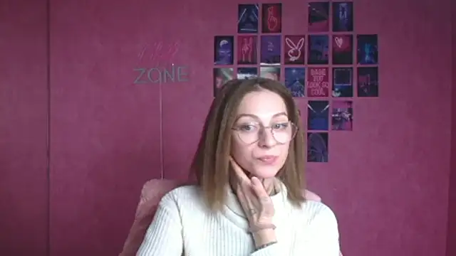 Esmi Winter online show from 02/13/26, 07:26