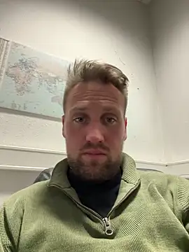 lovefuess online show from 02/09/26, 12:31