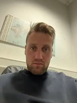 lovefuess online show from 02/24/26, 04:38