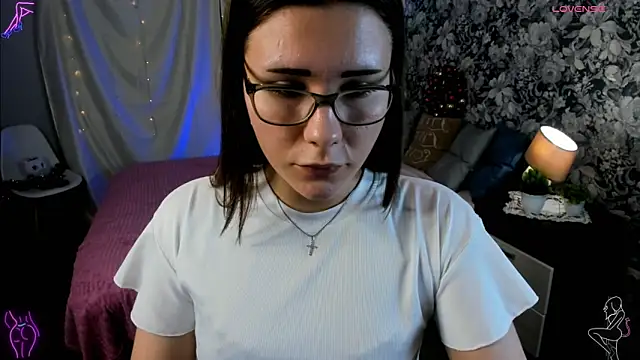 Coraline kitty online show from 02/13/26, 08:54