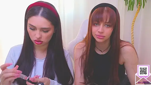 Sofia Plump online show from 04/05/26, 11:07