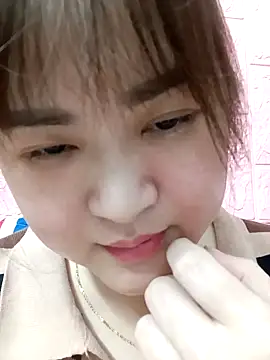 Kee-kimlee online show from 02/17/26, 02:30