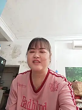 Snapshot of Kee-kimlee chatting on 05/21/26, 01:34 Kee-kimlee online show from 05/21/26, 01:34