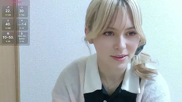 Snapshot of e_ri_ka93 chatting on 06/24/26, 01:43 e ri ka93 online show from 06/24/26, 01:43