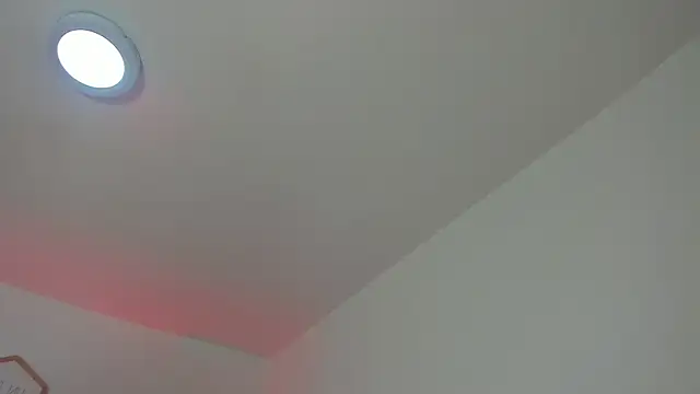 Snapshot of Shopie_Colucci chatting on 06/04/26, 02:12 Shopie Colucci online show from 06/04/26, 02:12