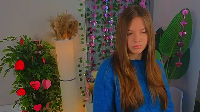 SavannaBomer online show from 02/15/26, 06:54