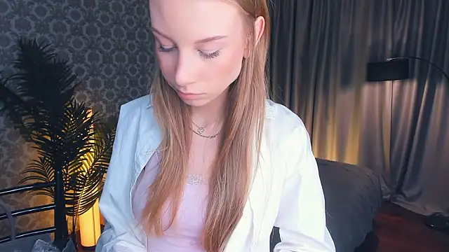 CarmenLipkin online show from 03/02/26, 02:24