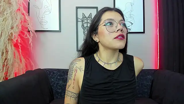 Lanadelrey 1 online show from 04/20/26, 11:57