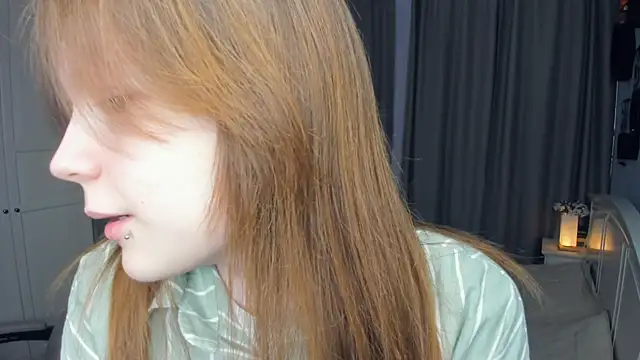 LavenderMitten online show from 04/06/26, 05:52