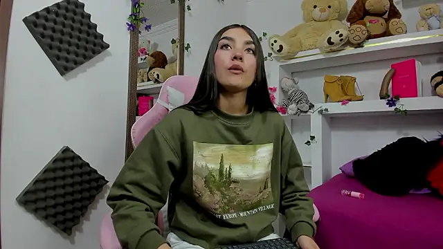 Mayli rose online show from 02/25/26, 08:07