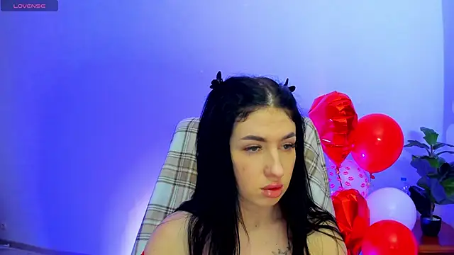 milanasky5 online show from 02/21/26, 01:23