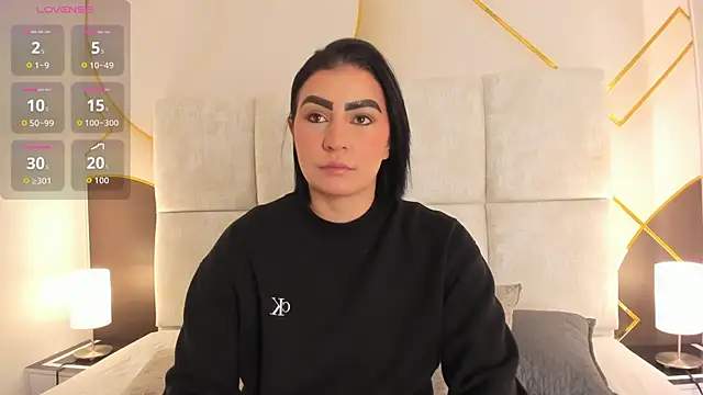 caroo giraldo   online show from 04/06/26, 12:28