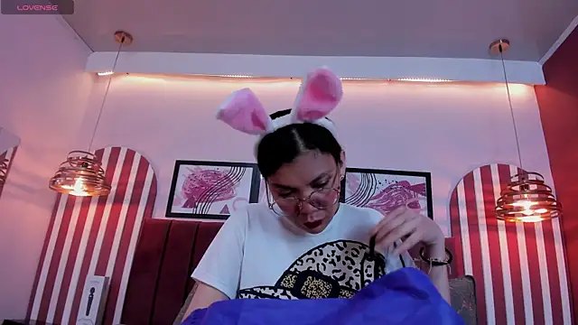 candice johnss online show from 02/19/26, 12:34