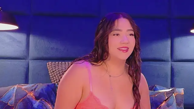 Hannah-Prada online show from 05/28/26, 11:51