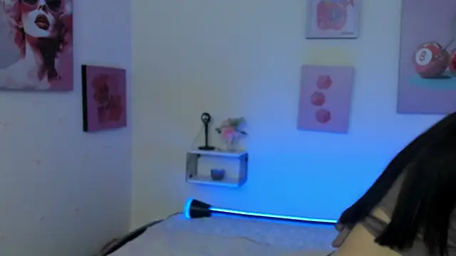 AnnyCotton online show from 04/15/26, 07:32