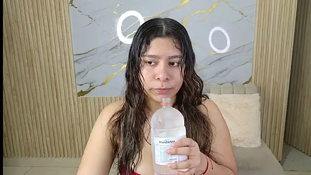 Sophie19   online show from 04/16/26, 11:33