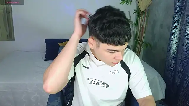 eithan jonnes online show from 02/13/26, 10:28