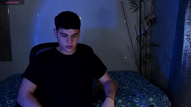 eithan jonnes online show from 02/24/26, 09:57