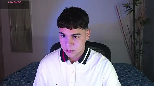 eithan jonnes online show from 02/26/26, 07:57