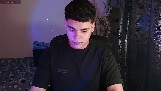 eithan jonnes online show from 03/05/26, 08:27