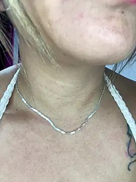 alana  070 online show from 02/17/26, 01:07