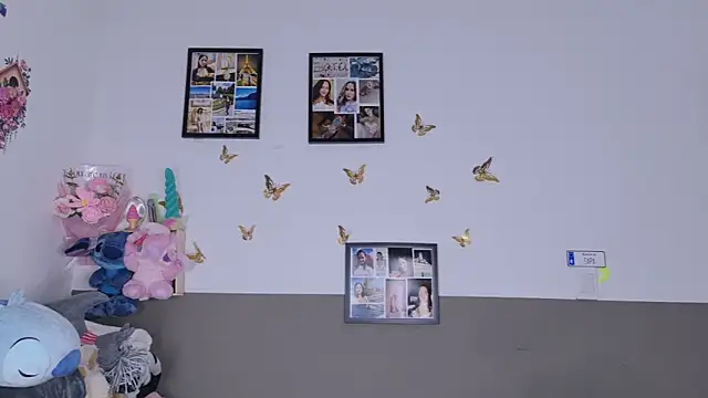 catalina santana4 online show from 04/14/26, 03:34