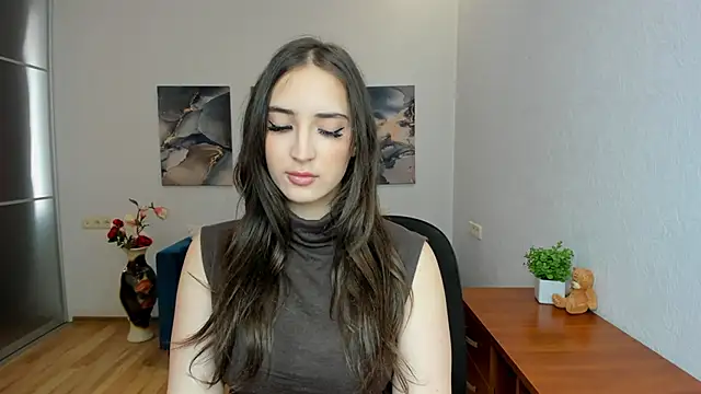 Snapshot of Effy_Royse chatting on 05/29/26, 05:38 Effy Royse online show from 05/29/26, 05:38