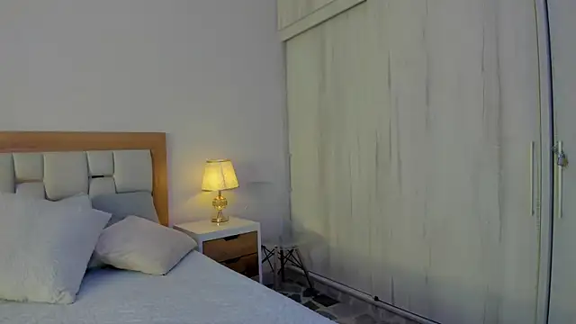 Bunny Blush1 online show from 04/17/26, 05:38