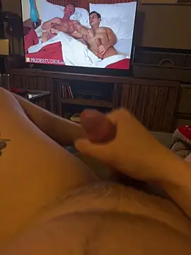 Snapshot of Hornyboy29cum chatting on 05/22/26, 10:15 Hornyboy29cum online show from 05/22/26, 10:15