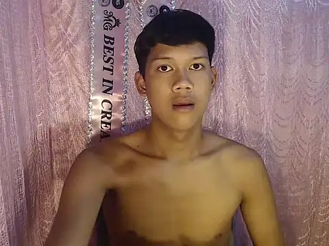 UrAsian Turjak online show from 07/23/26, 04:21
