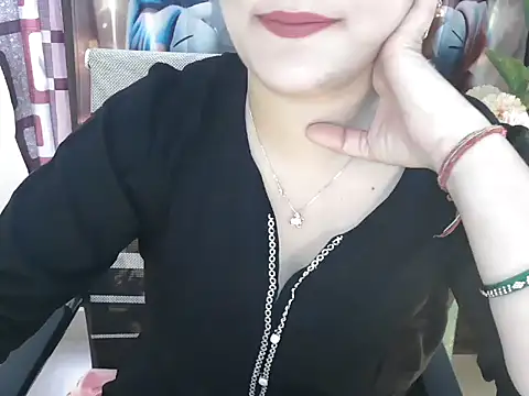 Snapshot of _chitranshi chatting on 05/09/26, 05:45 chitranshi online show from 05/09/26, 05:45