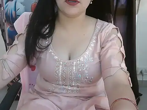 Snapshot of _chitranshi chatting on 05/30/26, 05:37 chitranshi online show from 05/30/26, 05:37