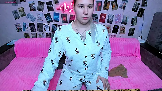 x Ulya1cutex online show from 03/02/26, 03:52