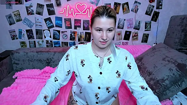 x Ulya1cutex online show from 03/02/26, 07:15