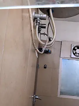 Snapshot of sexysilmy chatting on 03/04/26, 06:19 sexysilmy online show from 03/04/26, 06:19